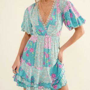 Boho floral V Neck Short Sleeve Tiered Hem Pink & Blue Mini Dress With Lace